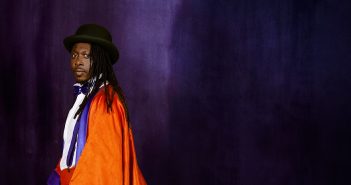 Faada Freddy : « Ia musique rappelle que l’humanité n’est qu’un seul corps »