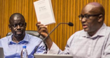 Achille Mbembe et Felwine Sarr : plaidoyer pour le droit à la réflexion. Les Ateliers de la Pensée
