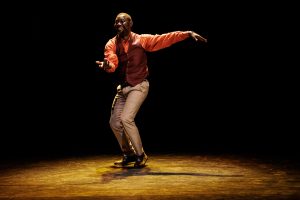 homme qui danse